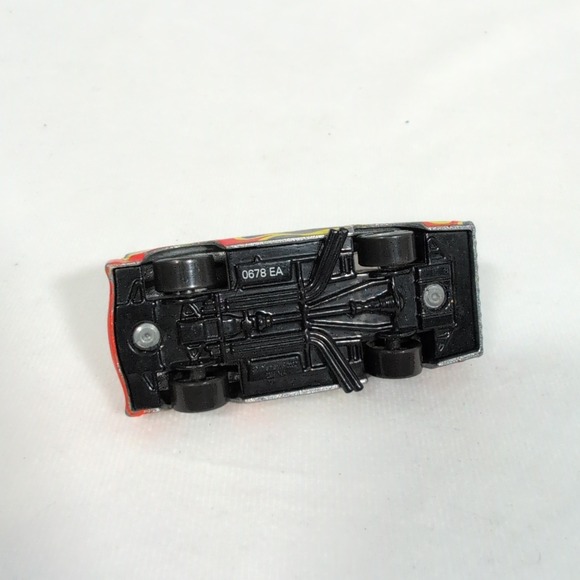 Disney Pixar Cars Diecast Darrell Cartrip 1977 Chevy Monte Carlo Mattel LOOSE - Picture 5 of 5